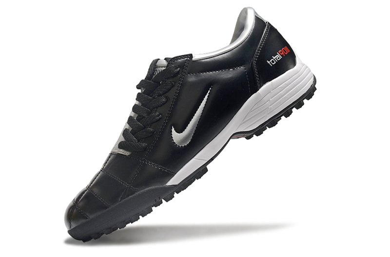 Chuteira Nike Total 90 Society
