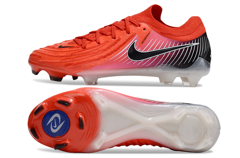Chuteira Nike Phantom GX II Elite FG Campo