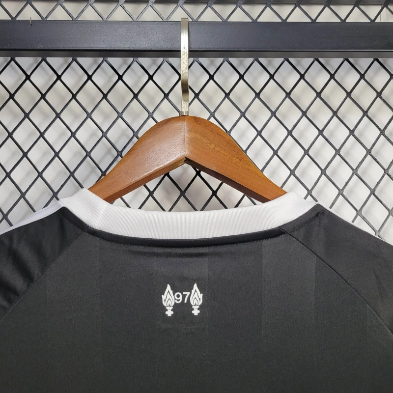 Camisa Liverpool Goleiro 25/26 Preta