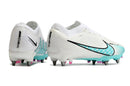 Chuteira Nike Mercurial Vapor XV Elite SG Campo - Branca e Azul